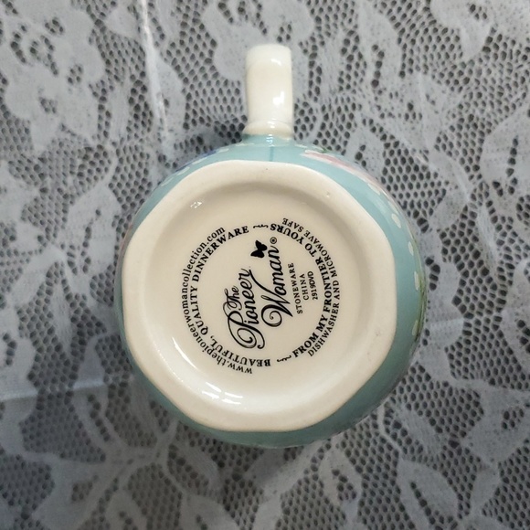 Pioneer Woman Coffee Mug ✨️ - Picture 7 of 9